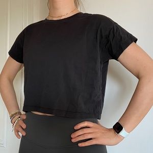 Lululemon black cates tee